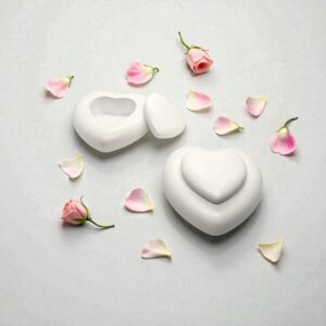 Διακοσμητική καρδιά με καπάκι από πορσελάνη