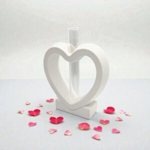 Βάζο διακοσμητικό σε σχήμα καρδιάς από πορσελάνη
