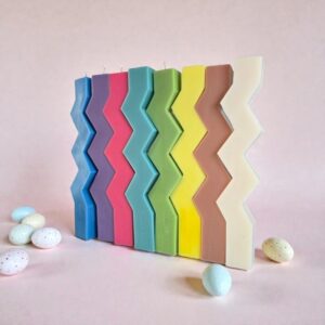 Λαμπάδα αρωματική ζικ-ζακ σε διάφορα χρώματα